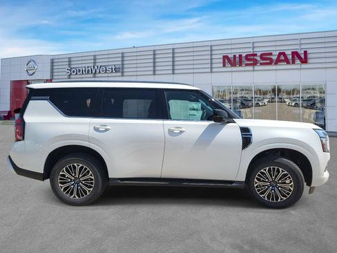 New 2026 Nissan Armada SL w/ Captain's Chari Seat Package AWD/4WD image 4