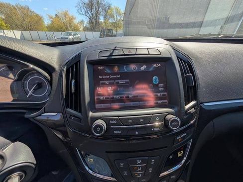 Used 2016 Buick Regal FWD image 34