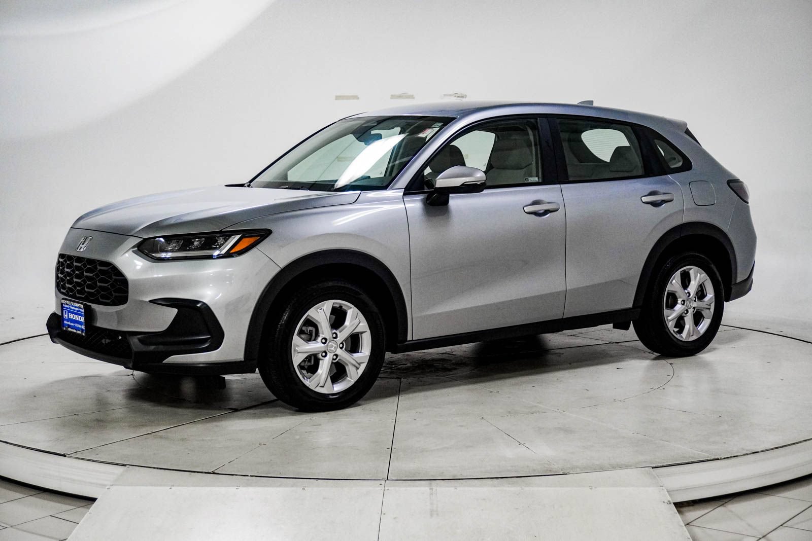 Used 2024 Honda HR-V LX image 4