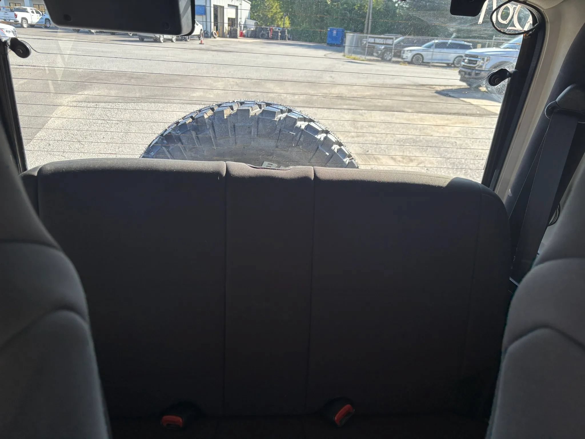 Used 2004 Jeep Wrangler 4WD w/ Dual Top Group image 22