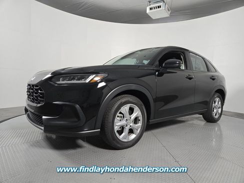 Certified 2023 Honda HR-V LX image 2