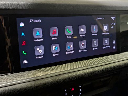 Certified 2024 Porsche Cayenne Coupe image 34