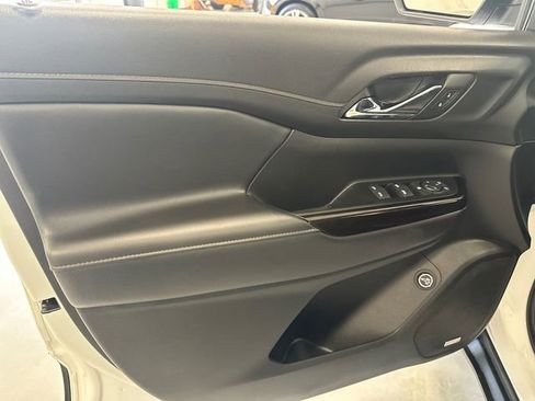 Used 2023 GMC Acadia AT4 w/ LPO, Floor Liner Package AWD/4WD image 28