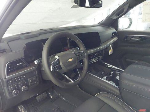 New 2026 Chevrolet Tahoe Premier w/ Sun And Tow Package AWD/4WD image 17