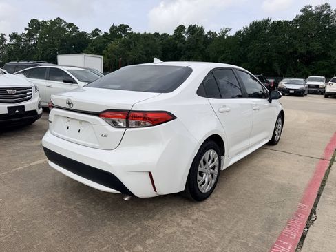Used 2022 Toyota Corolla LE FWD image 7