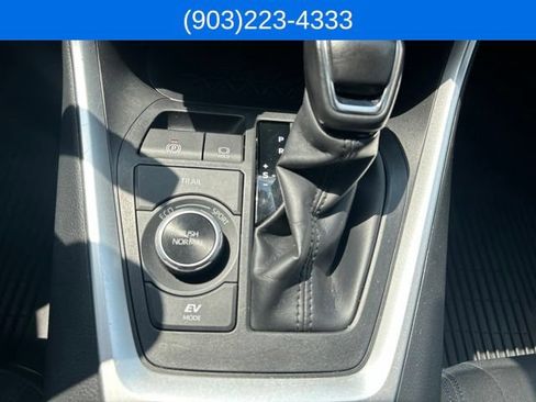 Used 2024 Toyota RAV4 SE AWD/4WD image 29
