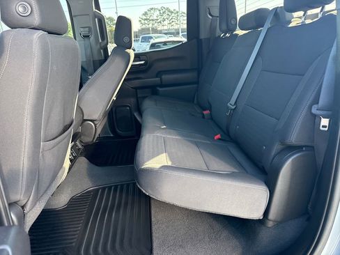 Used 2024 Chevrolet Silverado 1500 Custom image 32