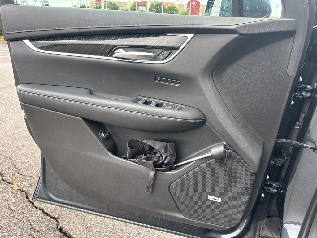 Used 2020 Cadillac XT6 Premium Luxury FWD image 11