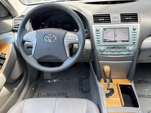 Used 2007 Toyota Camry XLE FWD image 22