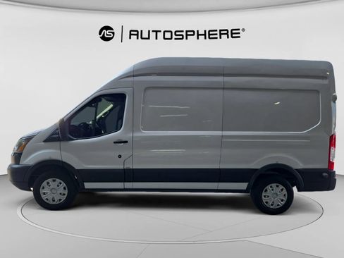 Used 2019 Ford Transit 250 148 High Roof RWD image 4
