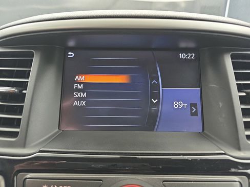 Used 2019 Nissan Pathfinder SV FWD image 26