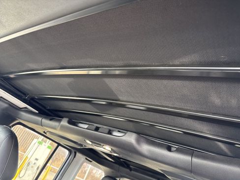 Used 2021 Jeep Wrangler Unlimited Sahara image 9