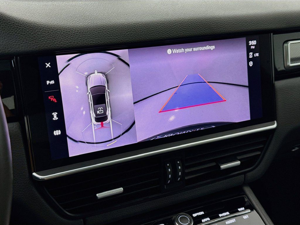 Certified 2023 Porsche Cayenne Platinum Edition AWD/4WD image 20