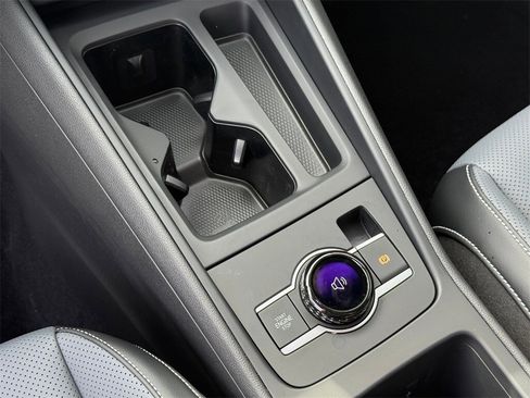 New 2026 Volkswagen Tiguan SE image 15