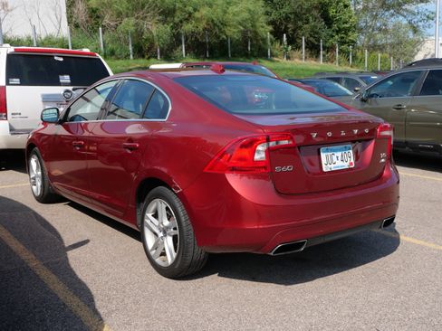 Used 2014 Volvo S60 T5 AWD/4WD image 3