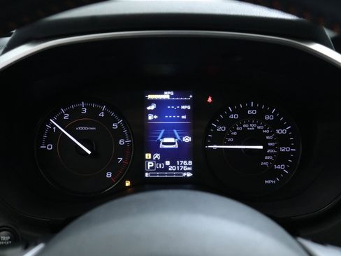 Used 2023 Subaru Crosstrek 2.0i Premium image 16