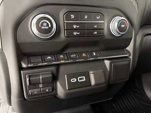 Certified 2025 GMC Sierra 1500 Pro w/ Pro Value Package image 28