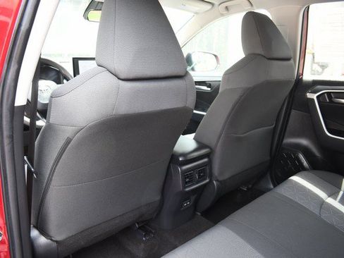 Certified 2025 Toyota RAV4 XLE AWD/4WD image 21