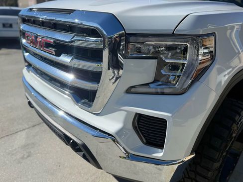 Used 2019 GMC Sierra 1500 SLE w/ SLE Value Package image 15