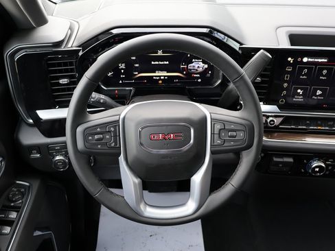 New 2026 GMC Sierra 1500 Elevation image 16