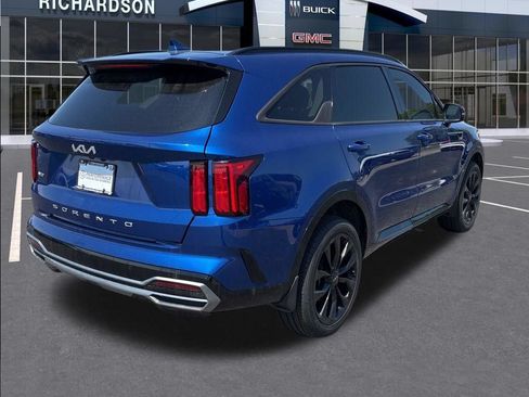 Used 2022 Kia Sorento X-Line EX AWD/4WD image 3