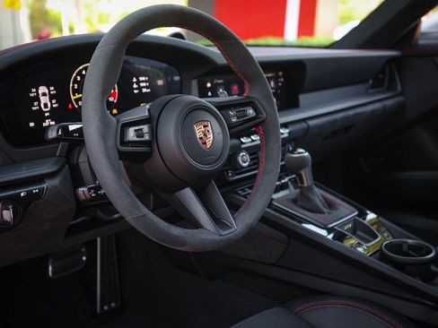 Used 2026 Porsche 911 GT3 RWD image 41