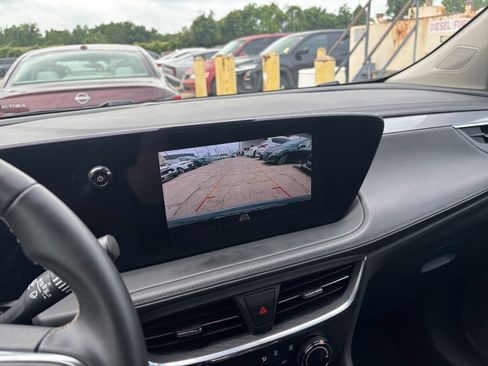 Used 2025 Buick Encore GX Preferred FWD image 22