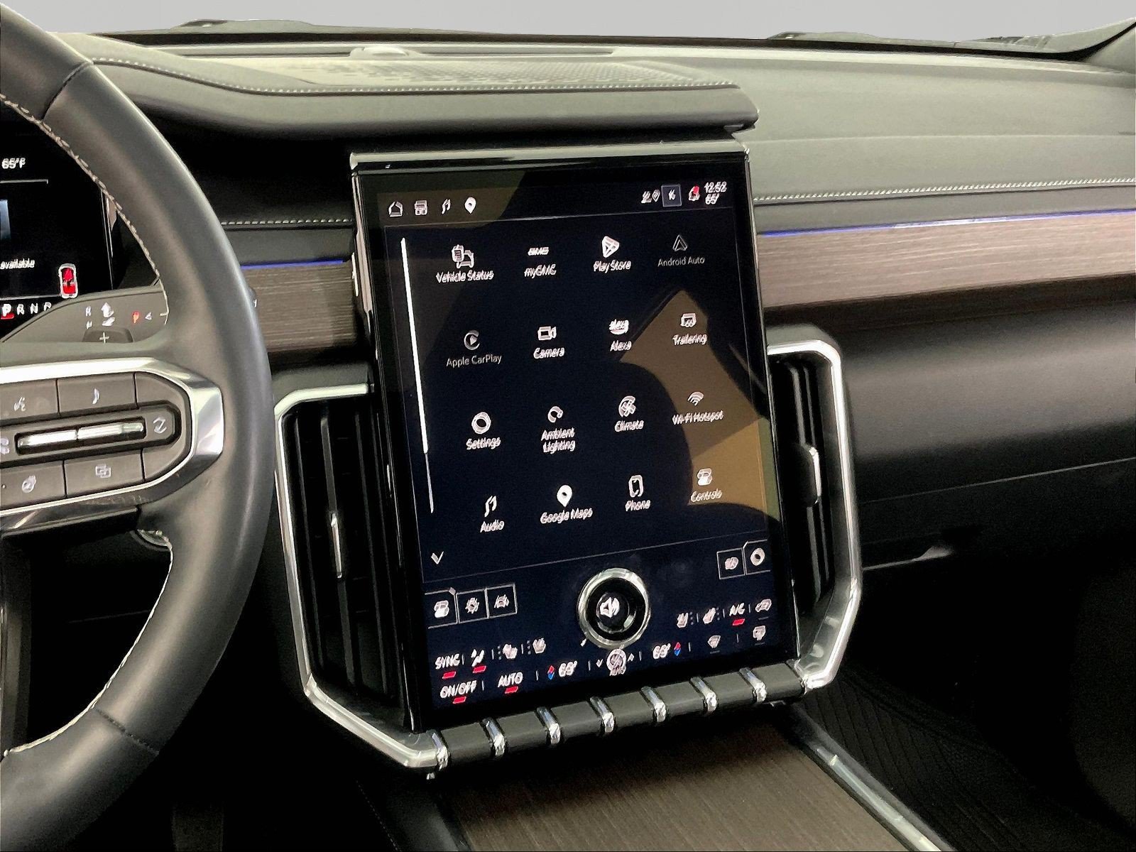 Used 2025 GMC Acadia Denali FWD image 9