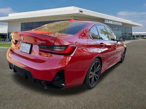Certified 2024 BMW 330i Sedan w/ M Sport Package image 3