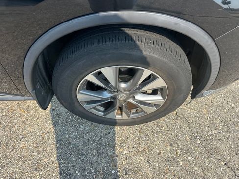 Used 2015 Nissan Murano SL w/ Cargo Package FWD image 17