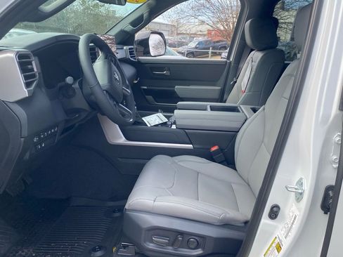 New 2026 Toyota Tundra Limited image 5