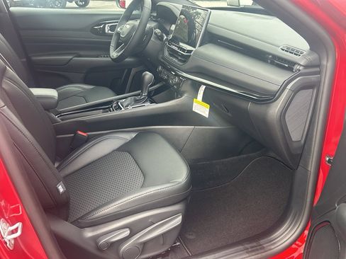 New 2026 Jeep Compass Latitude image 18