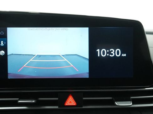 Used 2023 Hyundai Elantra SEL w/ Convenience Package FWD image 32