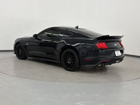 Used 2022 Ford Mustang GT Premium w/ GT Performance Package RWD image 3