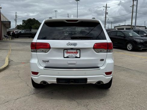 Used 2021 Jeep Grand Cherokee Overland w/ Trailer Tow Group IV RWD image 6