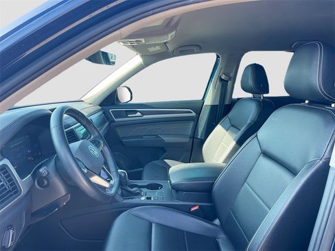 Used 2023 Volkswagen Atlas SE image 10