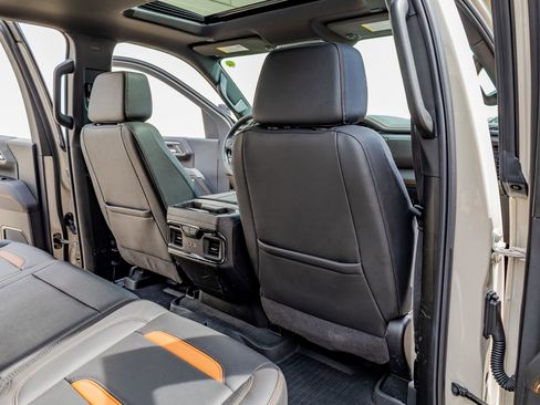 Used 2026 GMC Sierra 2500 AT4 w/ AT4 Premium Plus Package image 31