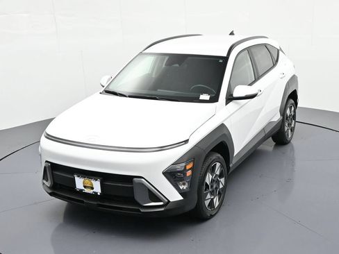 Used 2025 Hyundai Kona SEL AWD/4WD image 18
