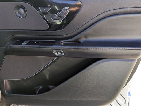 Used 2024 Lincoln Aviator Reserve image 35
