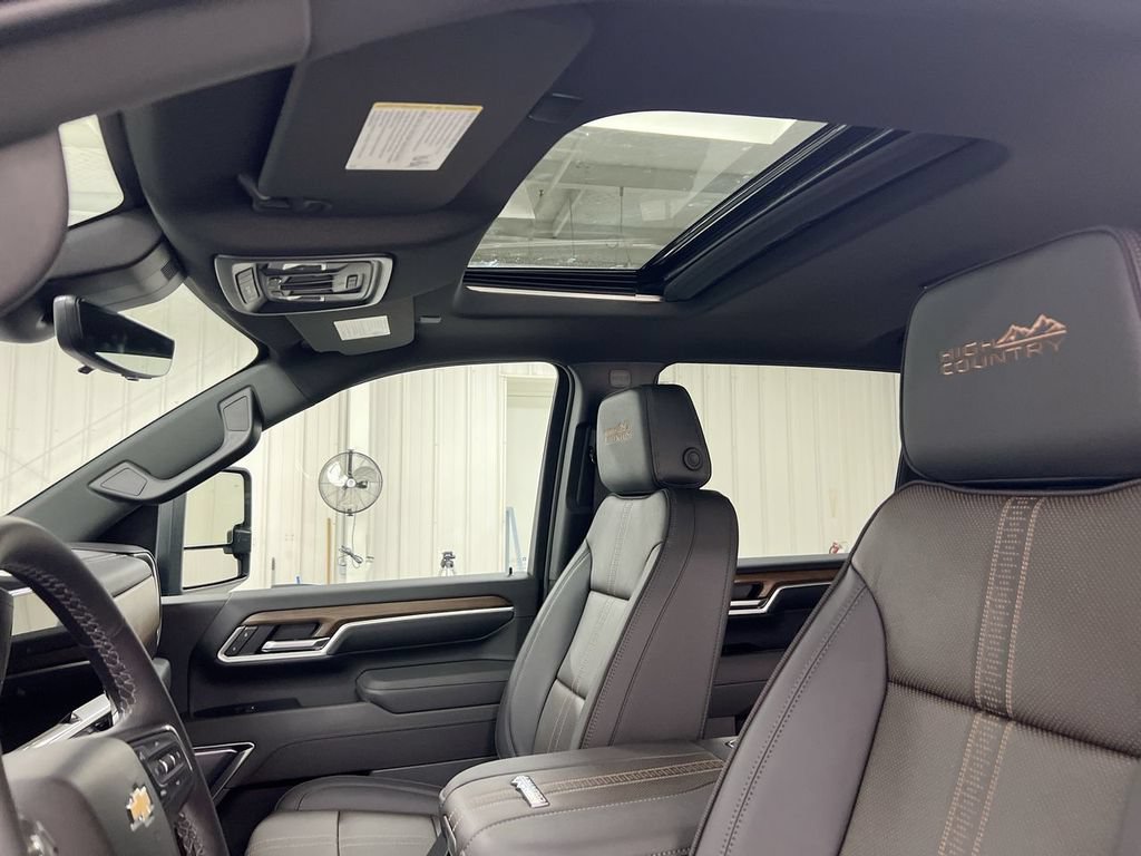 New 2026 Chevrolet Silverado 2500 High Country w/ Technology Package AWD/4WD image 20