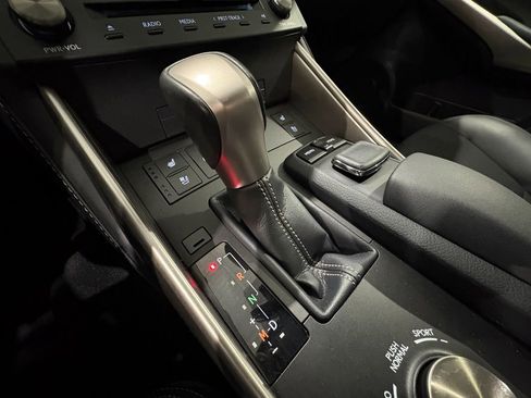 Used 2016 Lexus IS 300 AWD w/ Navigation System Package image 33