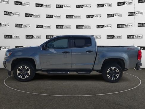 Used 2022 Chevrolet Colorado Z71 w/ Safety Package image 3
