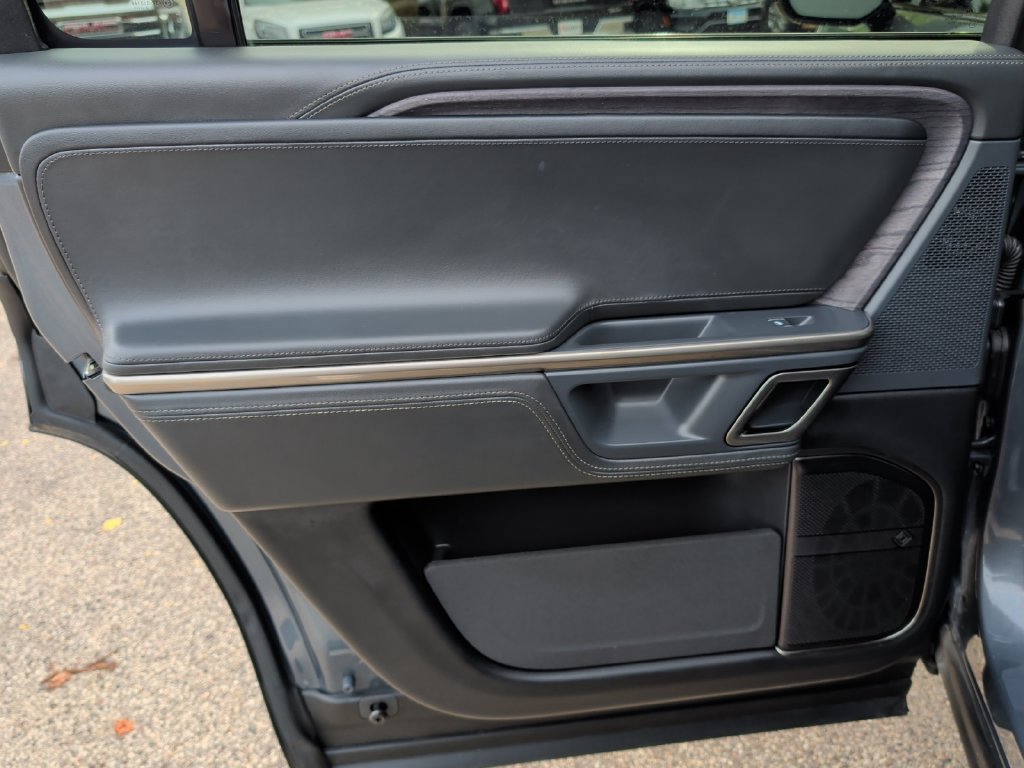 Used 2024 Rivian R1S Adventure Quad AWD/4WD image 30