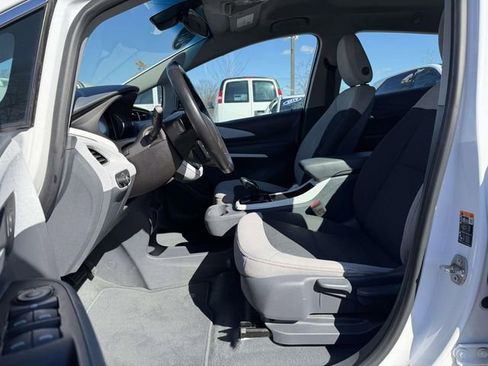 Used 2019 Chevrolet Bolt LT image 8