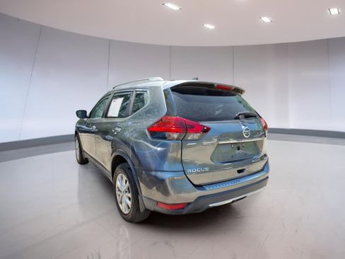 Used 2017 Nissan Rogue SV w/ SV Premium Package AWD/4WD image 3