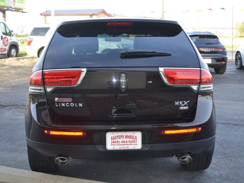 Used 2015 Lincoln MKX AWD w/ Equipment Group 102A image 6