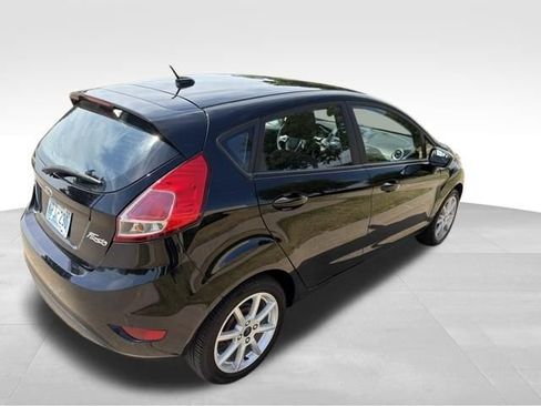 Used 2019 Ford Fiesta SE w/ Equipment Group 201A FWD image 3