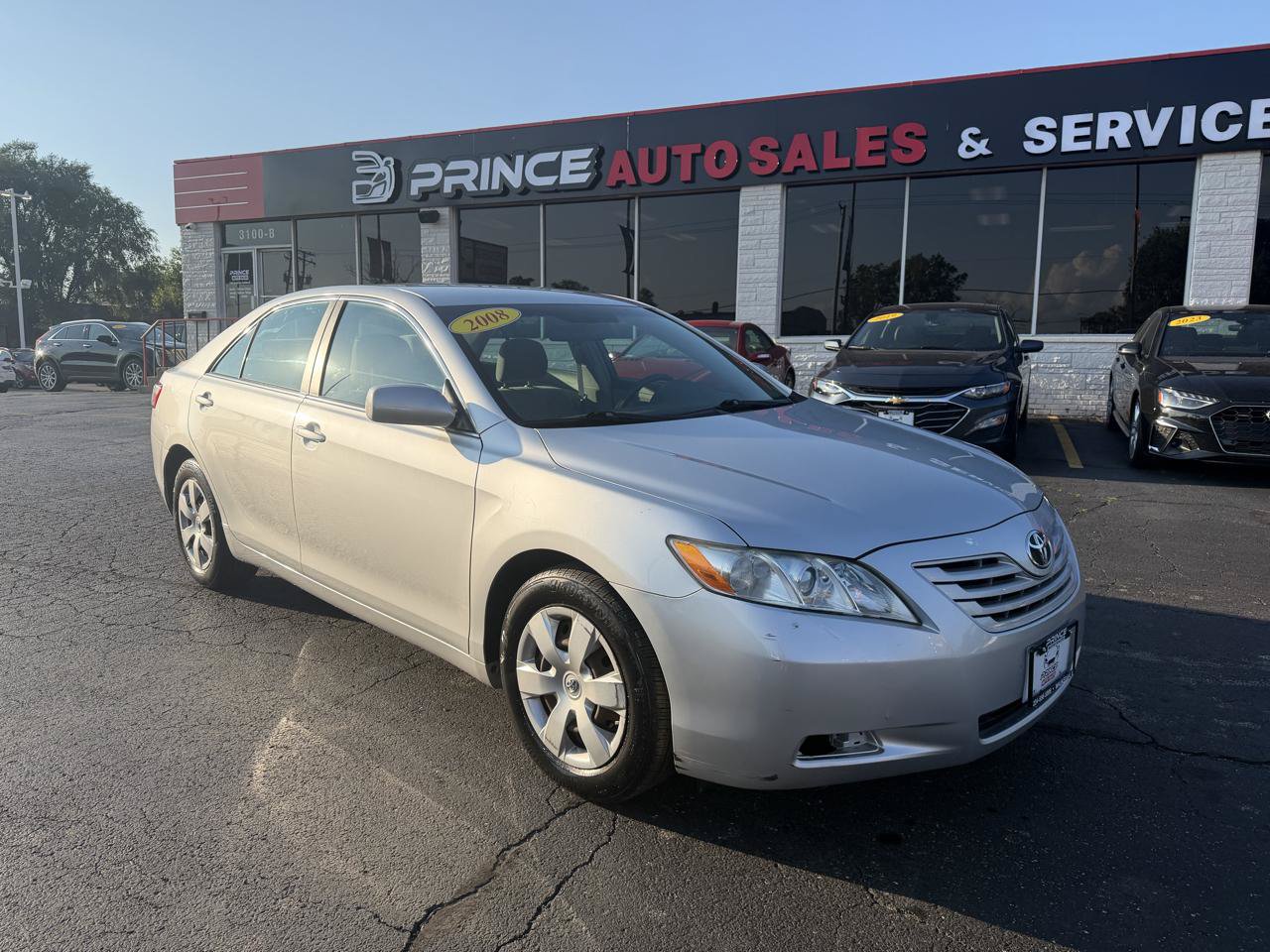 Used 2008 Toyota Camry LE FWD image 1
