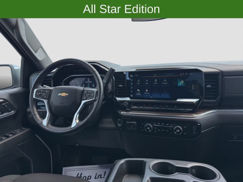 Used 2024 Chevrolet Silverado 1500 LT AWD/4WD image 14