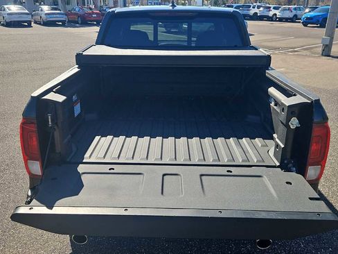 Certified 2022 Honda Ridgeline Black Edition image 22